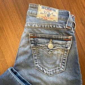 True Religion - Women's size 25 - Legging Jeans (w/flps)